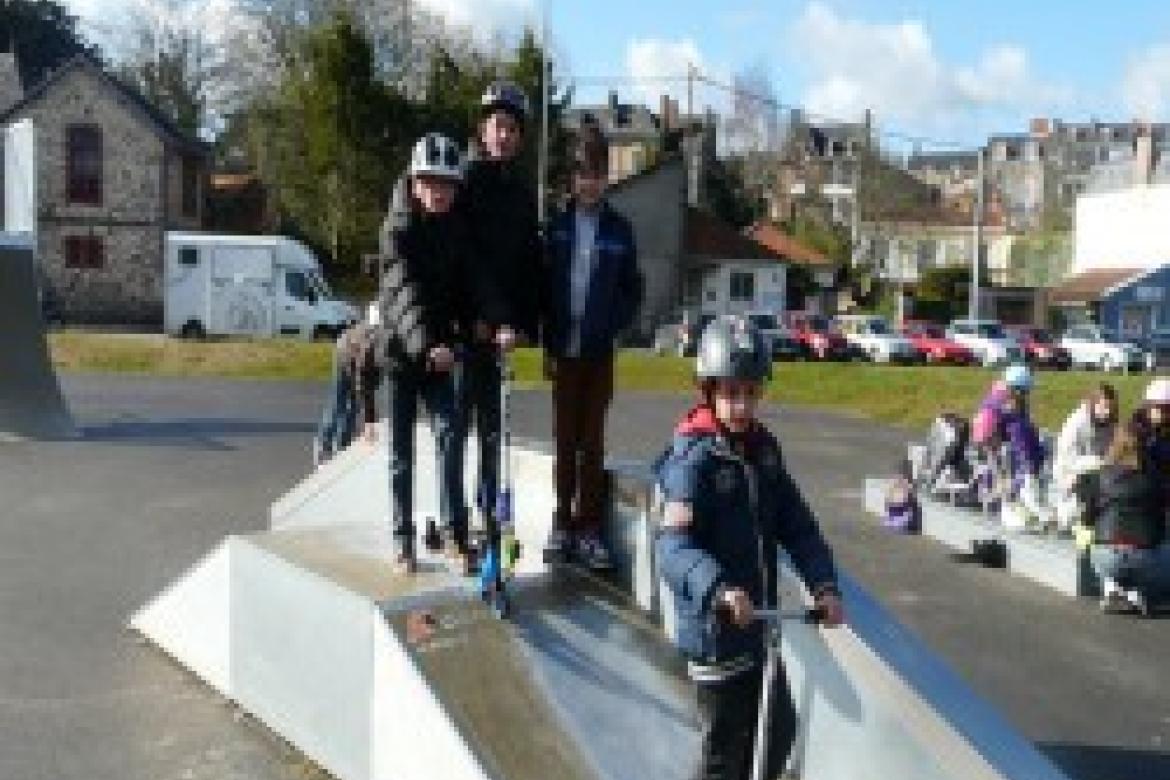 Skate Park et Aire de jeux cyclabe à Bikini